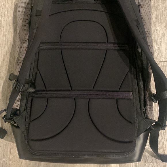 Lululemon backpack the commission gym bag hybrid - Picture 4 of 13